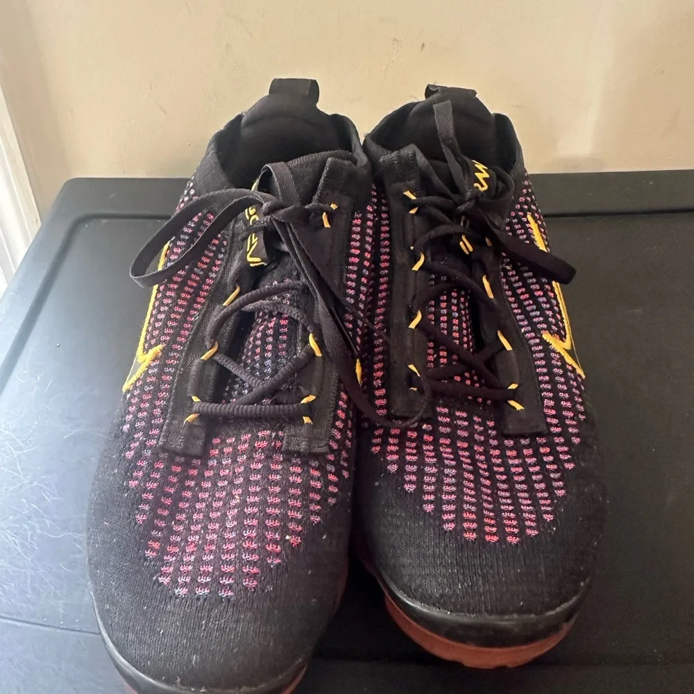 Nike Air Vapormax 2021 Flyknit Black Sneakers Size 6.5Y